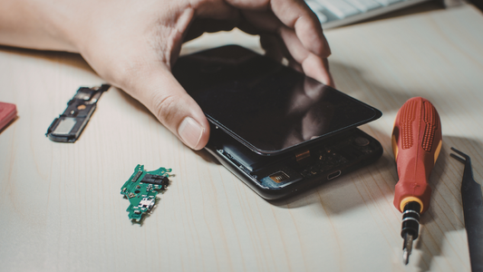 Pourquoi acheter un smartphone reconditionné en 2026 ? Le guide complet